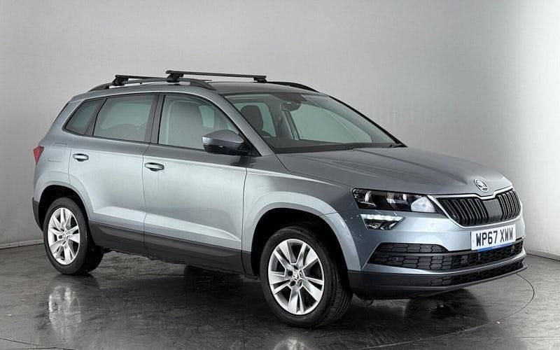 Used 2020 Skoda Karoq SE Technology SUV | £9,750 (Good price) - Image 1/3