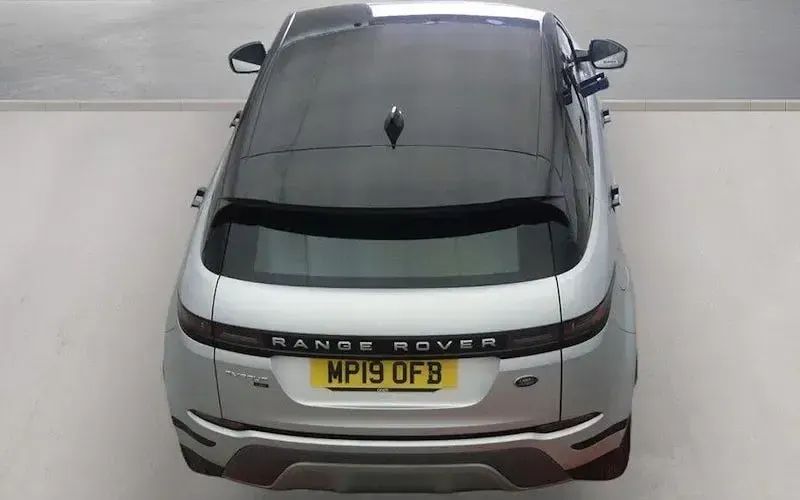 Used Land Rover Range Rover evoque 182 HP (133 kW) 2019 Silver SUV