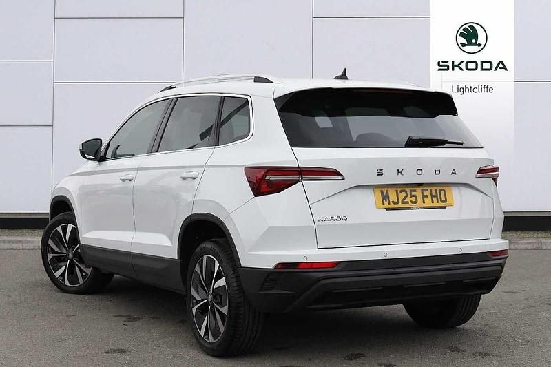 Used Skoda Karoq SE L 113 HP (83 kW) 2025 Moon white metallic SUV