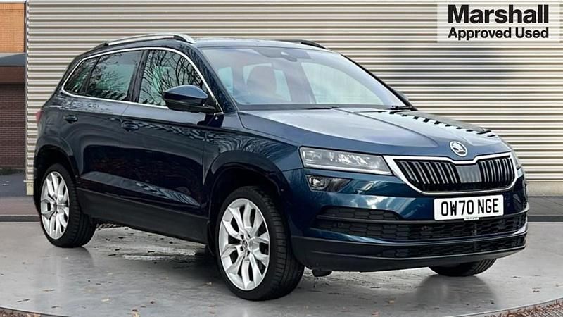 Petrol blue Used 2021 Skoda Karoq SUV | £20,541 (Fair price) - Image 1/4