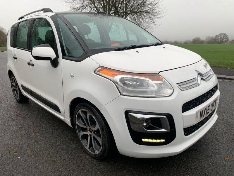 White Used 2015 Citroën C3 Picasso SELECTION MPV | £1,995 (Good price) - Image 1/4