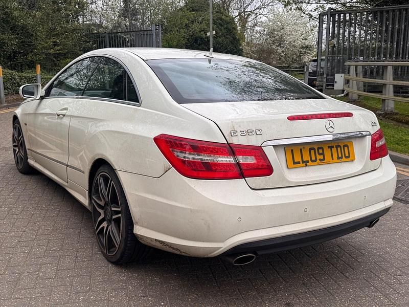 Used Mercedes E350 2009 White Coupe