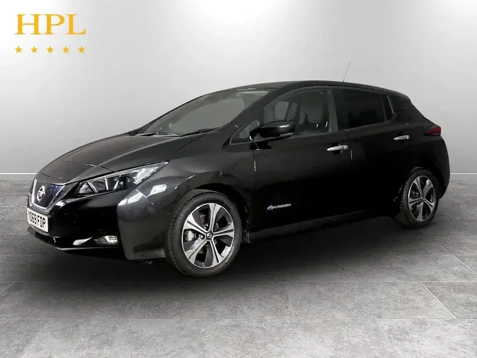 Used Nissan Leaf N-Connecta 110 kW (150 HP) 2020 Black Hatchback