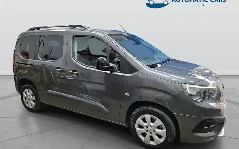 Used Vauxhall Combo Elite 131 HP (96 kW) 2022 Grey MPV