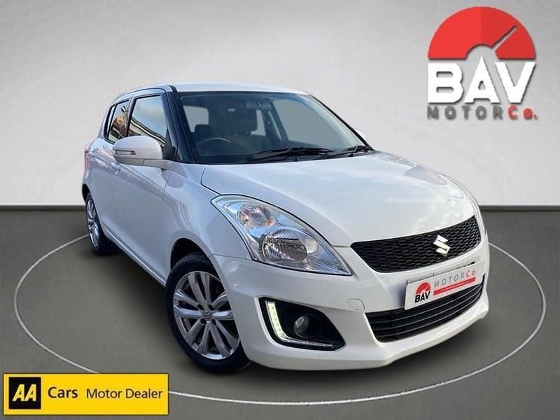 Used Suzuki Swift SZ4 2015 White Hatchback