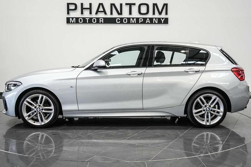 Usado BMW 116 M Sport 116 CV (85 kW) 2015 Plateado Utilitario