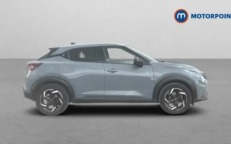 Used Nissan Juke N-Connecta 143 HP (105 kW) 2023 Grey SUV