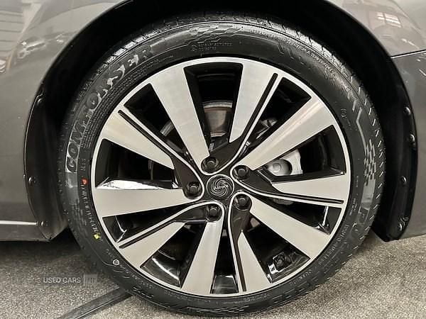 Usado Mazda 6 Inclusive 150 HP (110 kW) 2018 Cinzento Sedan