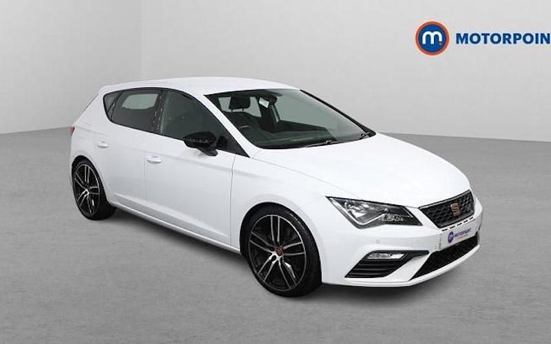Used Seat Leon CUPRA 290 HP (213 kW) 2020 White Hatchback