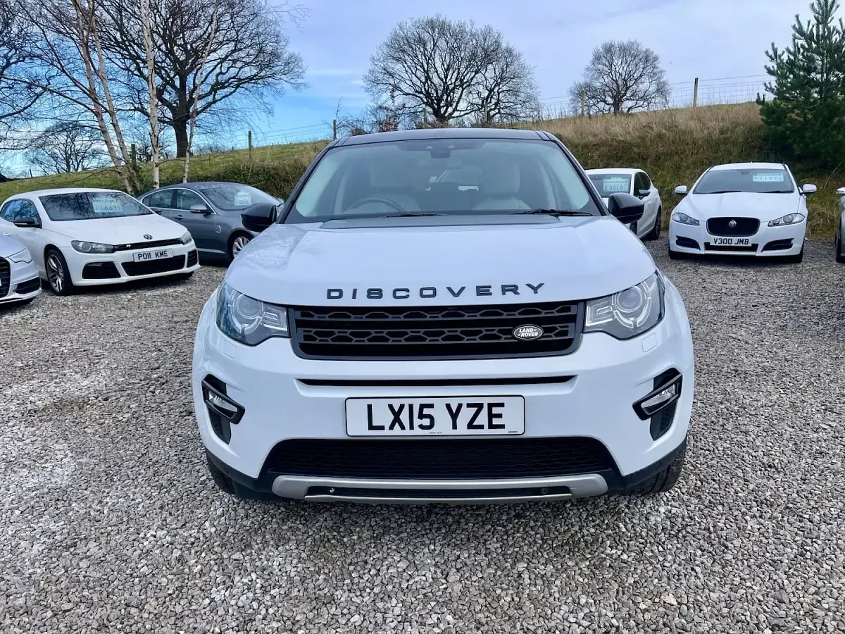 Used Land Rover Discovery Sport HSE 2015 White SUV