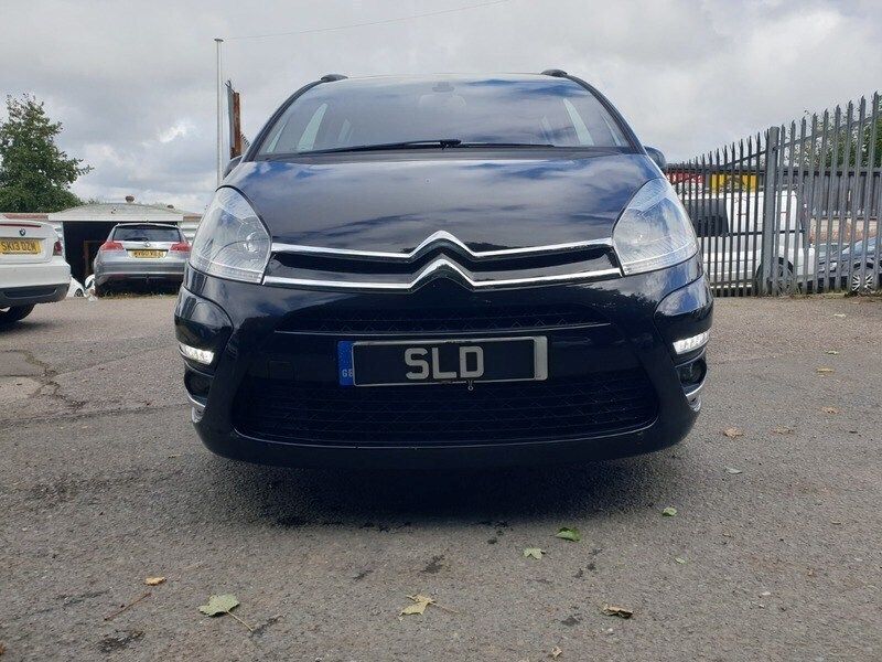 Image 2/4