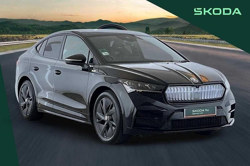 Black magic Used 2023 Skoda Enyaq iV vRS SUV | £28,390 (Fair price) - Image 1/4