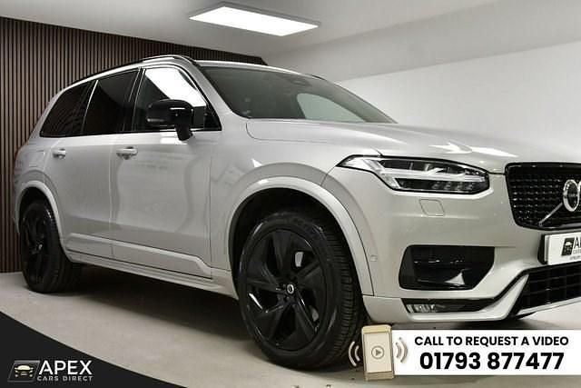 Usado Volvo XC90 Plus 250 HP (183 kW) 2022 SUV