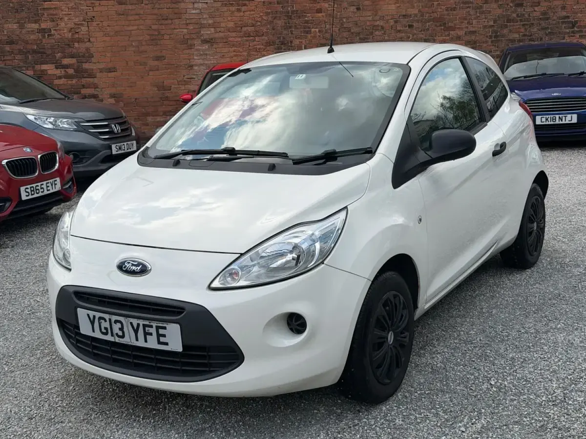 Używany Ford Ka Studio 69 KM (50 kW) 2013 Biały Hatchback