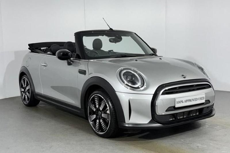 Used Mini Cooper Exclusive 136 HP (100 kW) 2023 Silver Hatchback