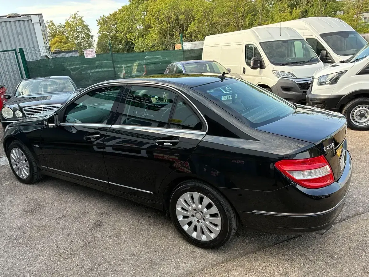 Used Mercedes C200 Elegance 2008 Black Sedan