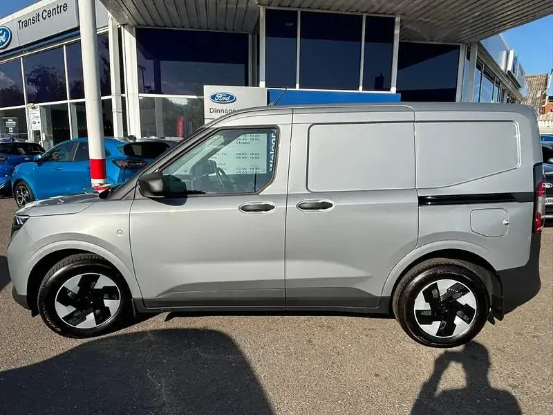 New Ford E-Transit Trend 100 kW (136 HP) 2025 Solar silver Van