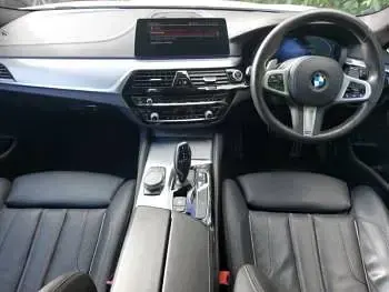 Used BMW 520 M Sport 190 HP (139 kW) 2019 White Estate