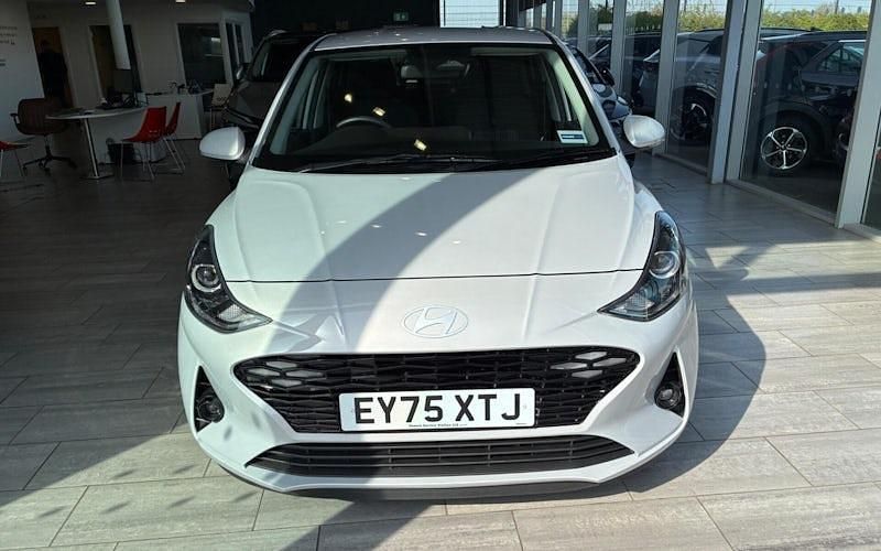 Used Hyundai i10 Premium 79 HP (58 kW) 2026 Hatchback