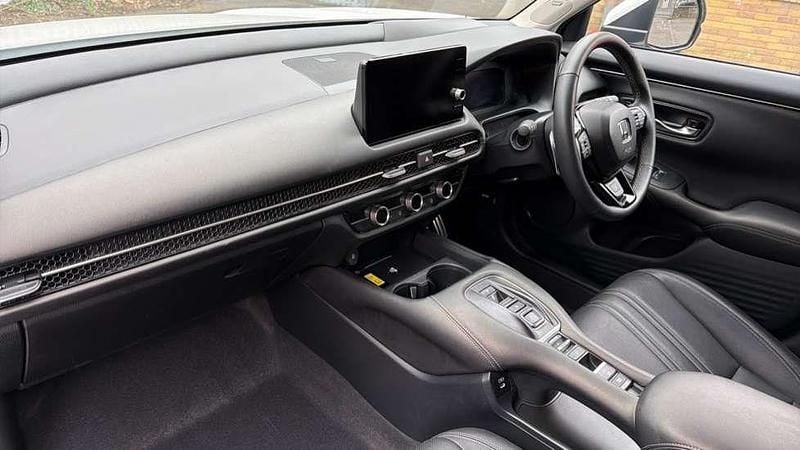 Used Honda ZR-V Advance 184 HP (135 kW) 2025 White SUV