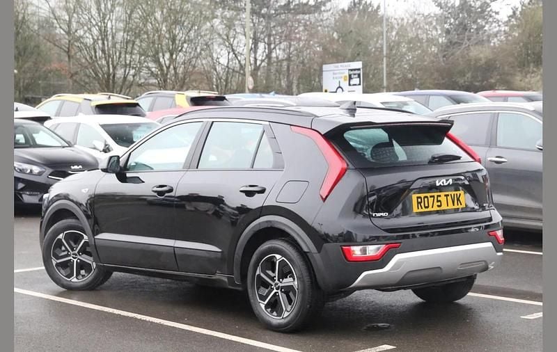 Used Kia Niro 127 HP (93 kW) 2025 Black SUV