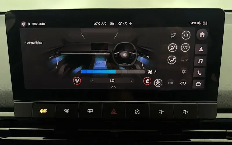 Used MG MG4 EV Trophy 150 kW (204 HP) 2023 Black Hatchback