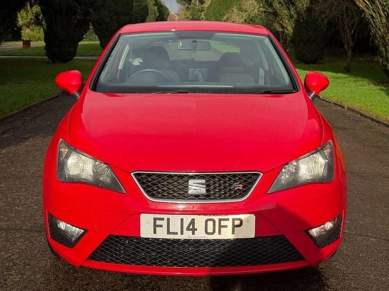 Used Seat Ibiza FR 105 HP (77 kW) 2014 Red Hatchback