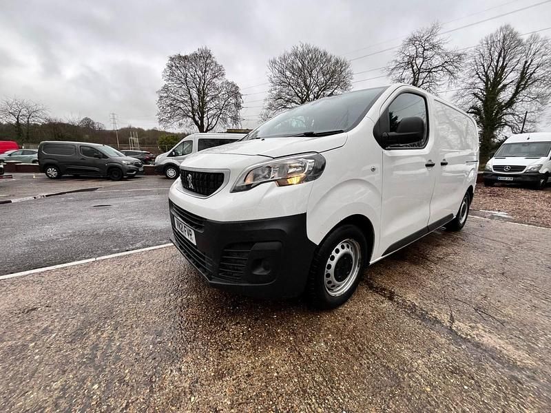 Used Peugeot Expert 2021 White Van