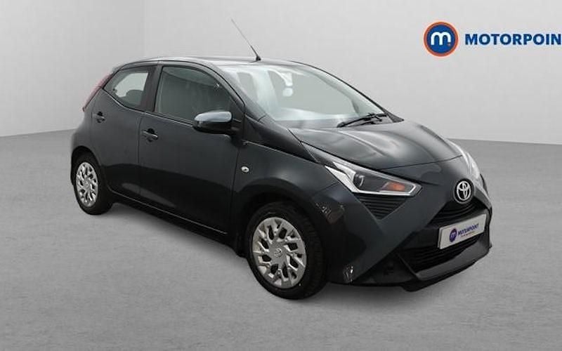 Grey Used 2020 Toyota Aygo X-play Hatchback | £9,599 (Fair price) - Image 1/4