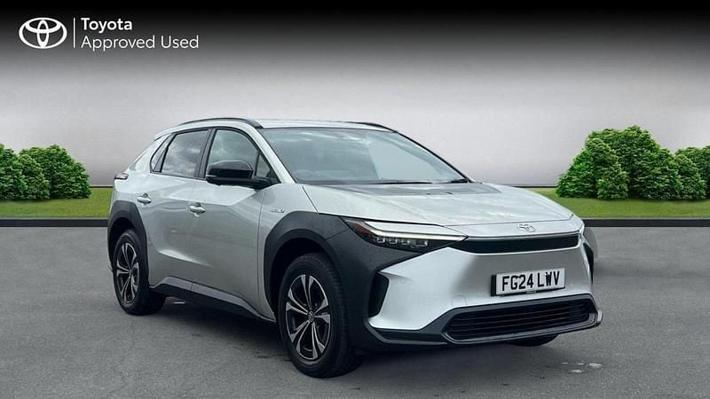 Sterling silver Used 2024 Toyota bZ4X SUV | £24,797 (Fair price) - Image 1/2