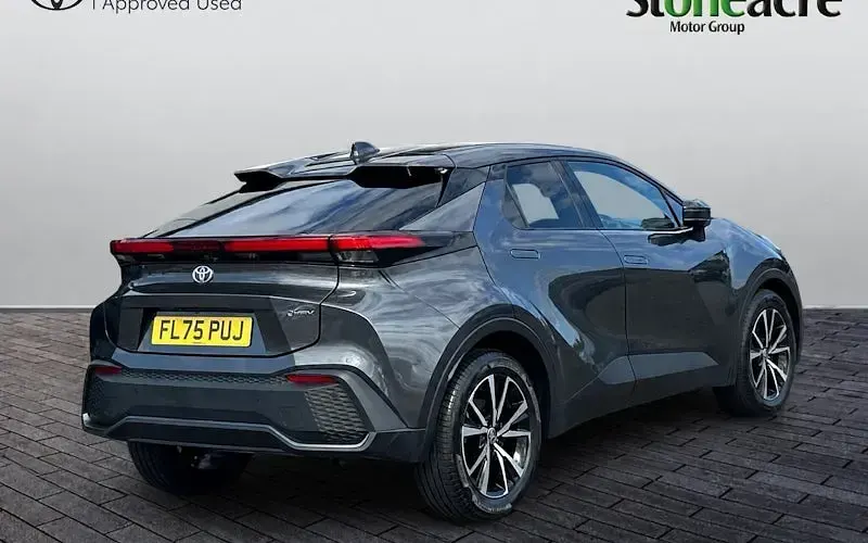 Used Toyota C-HR Design 140 HP (102 kW) 2026 Grey SUV