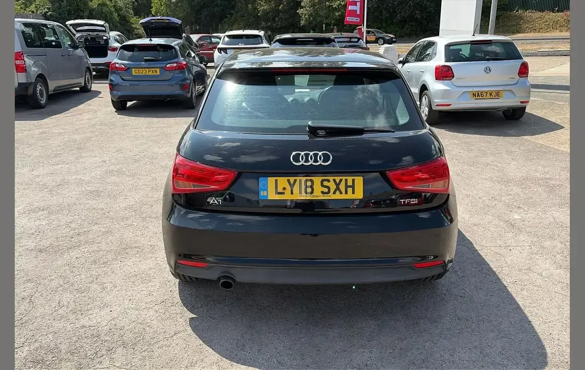 Used Audi A1 Sport 94 HP (69 kW) 2018 Black Hatchback