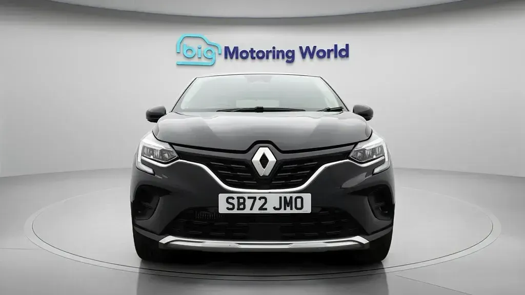 Usado Renault Captur Evolution 90 HP (66 kW) 2023 Preto SUV