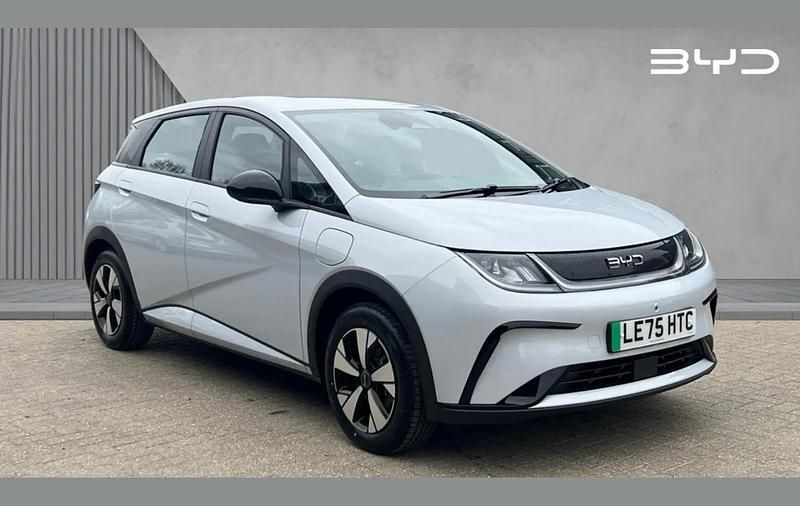 New BYD Dolphin Active 69 kW (95 HP) 2025 White Hatchback
