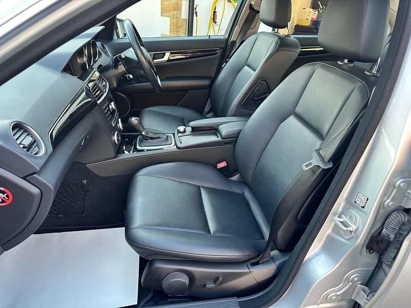 Used Mercedes C220 Executive 2014 Silver Sedan