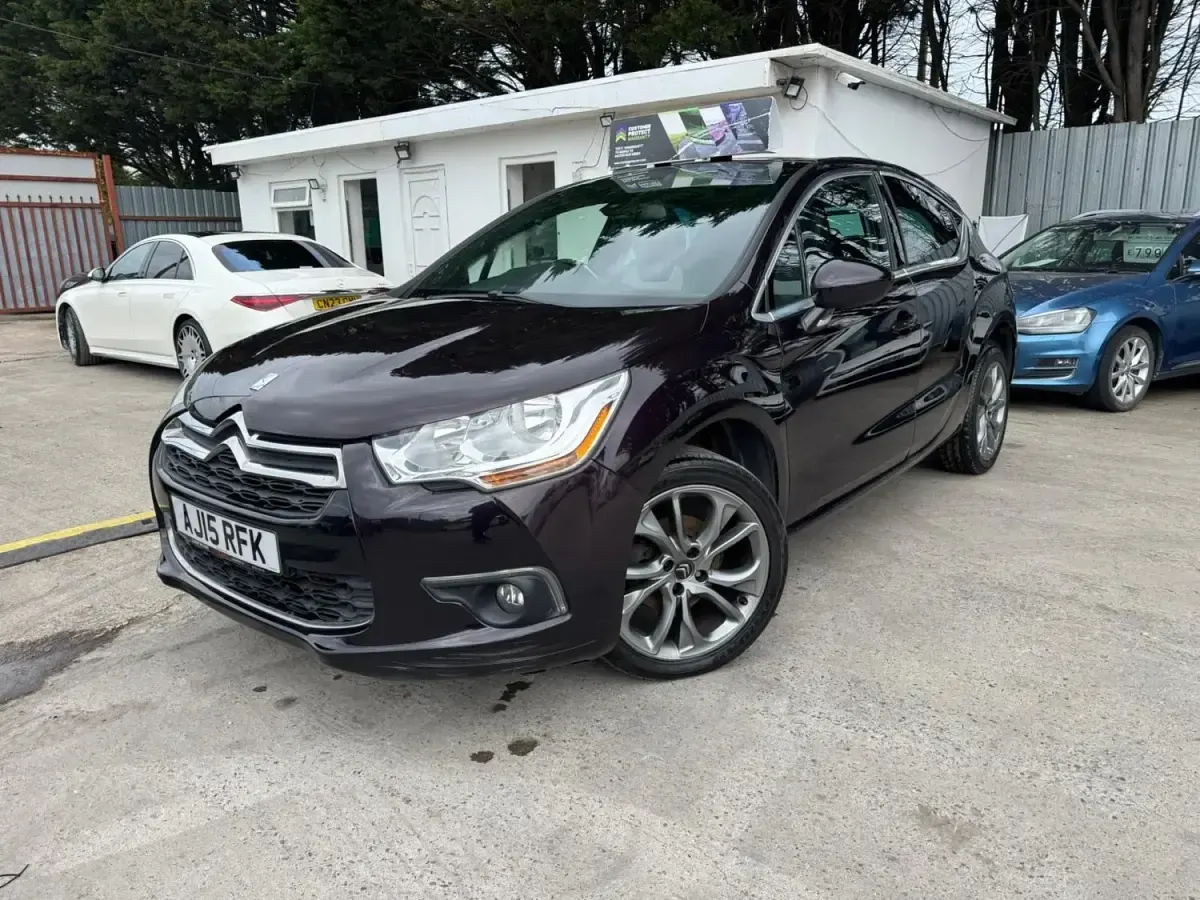 Begagnad Citroën DS4 2015 Lila Halvkombi