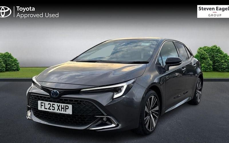 Used Toyota Corolla Design 140 HP (102 kW) 2026 Hatchback