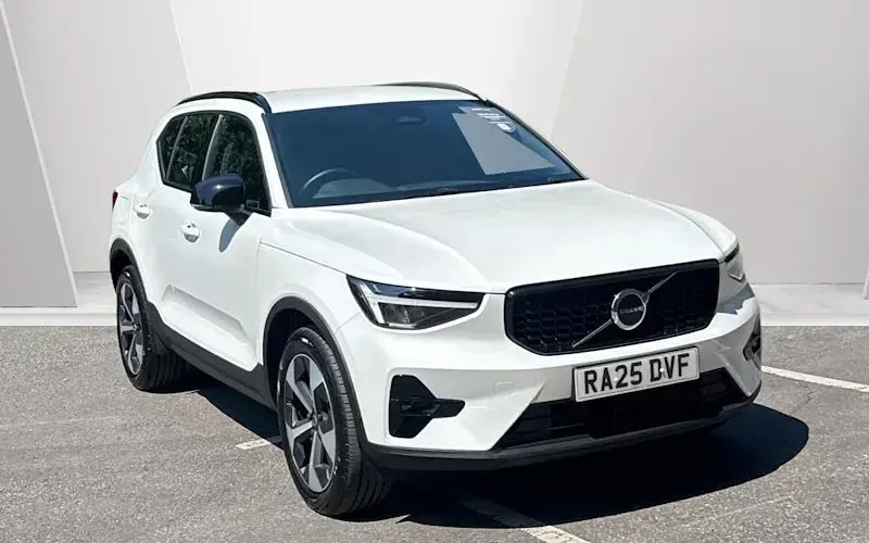 Used Volvo XC40 Plus 197 HP (144 kW) 2025 SUV