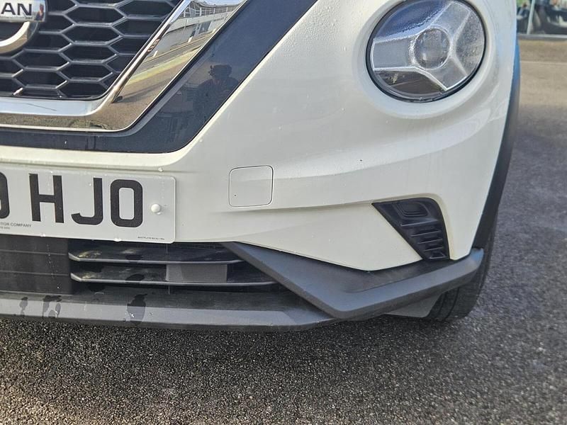 Used Nissan Juke Acenta 115 HP (84 kW) 2020 White SUV