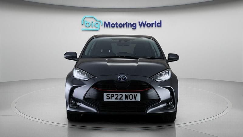 Used Toyota Yaris Hybrid Design 114 HP (83 kW) 2022