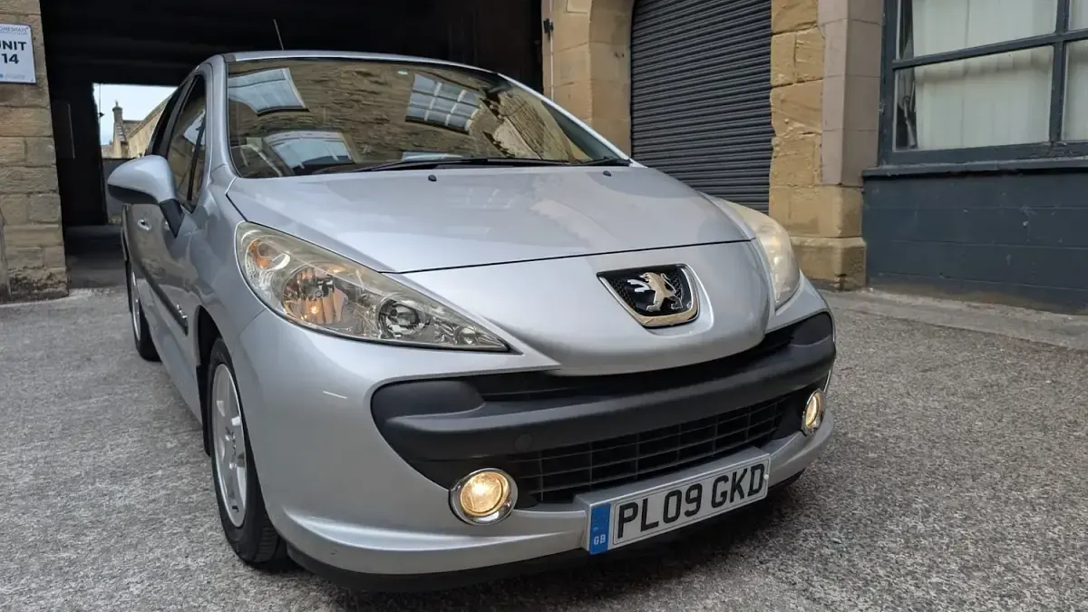 Used Peugeot 207 2009 Silver Hatchback