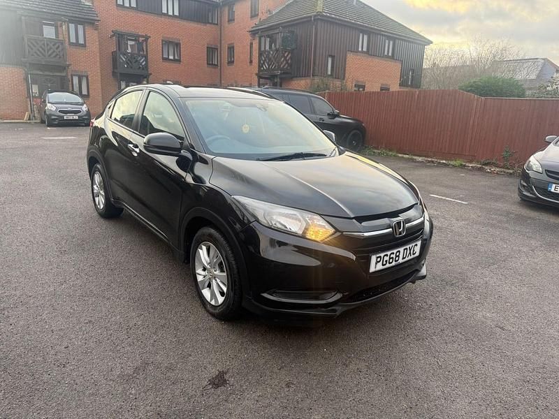 Used Honda HR-V S 120 HP (88 kW) 2019 Black SUV