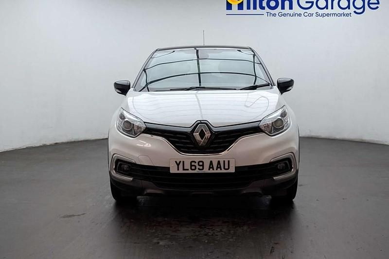 Used Renault Captur Iconic 90 HP (66 kW) 2019 SUV
