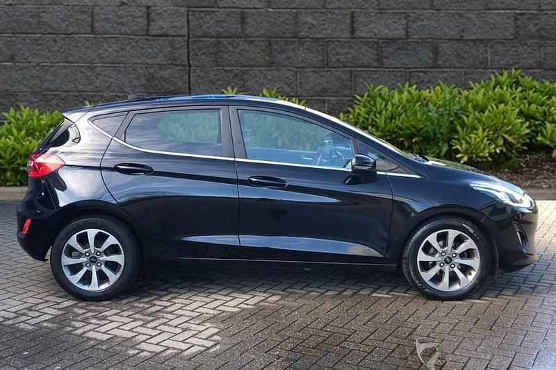 Usado Ford Fiesta Titanium 100 HP (73 kW) 2020 Preto Citadino