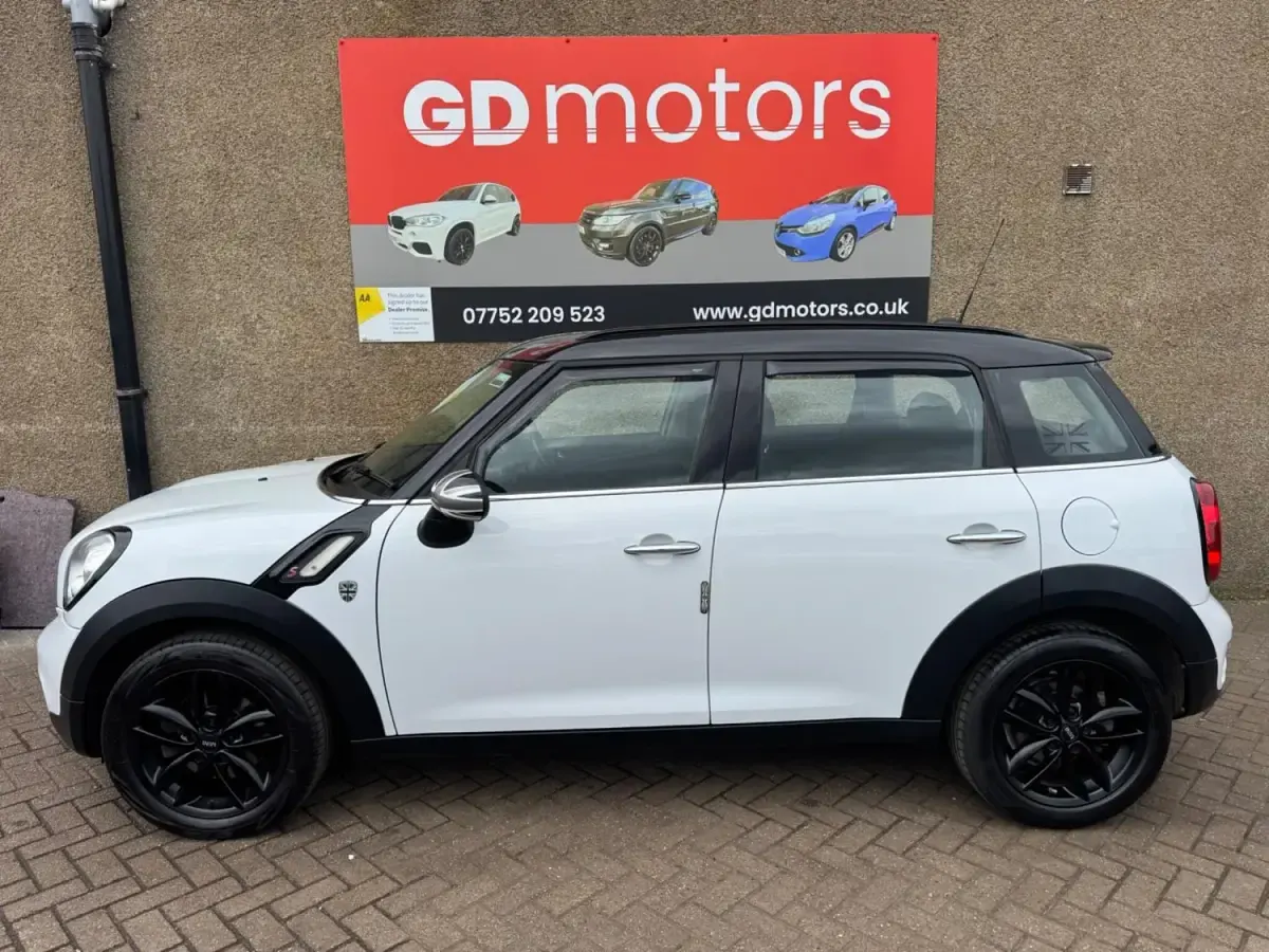 Begagnad Mini Cooper S 2014 Vit Halvkombi