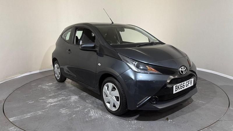 Grey Used 2016 Toyota Aygo X-play Hatchback | £4,000 (Fair price) - Image 1/4