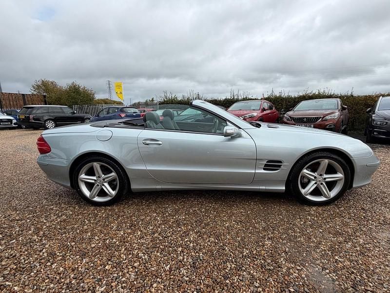 Used Mercedes SL350 245 HP (180 kW) 2005 Silver Cabriolet