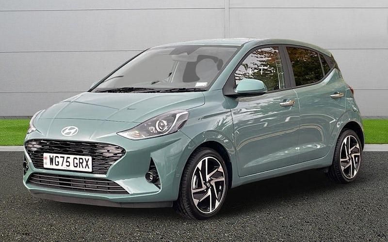 New Hyundai i10 Premium 79 HP (58 kW) 2025 Green Hatchback