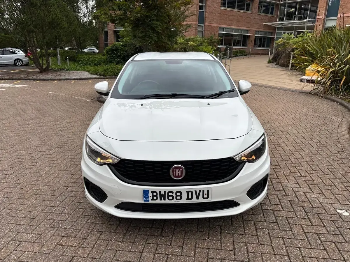 Used Fiat Tipo Easy 2019 White Hatchback