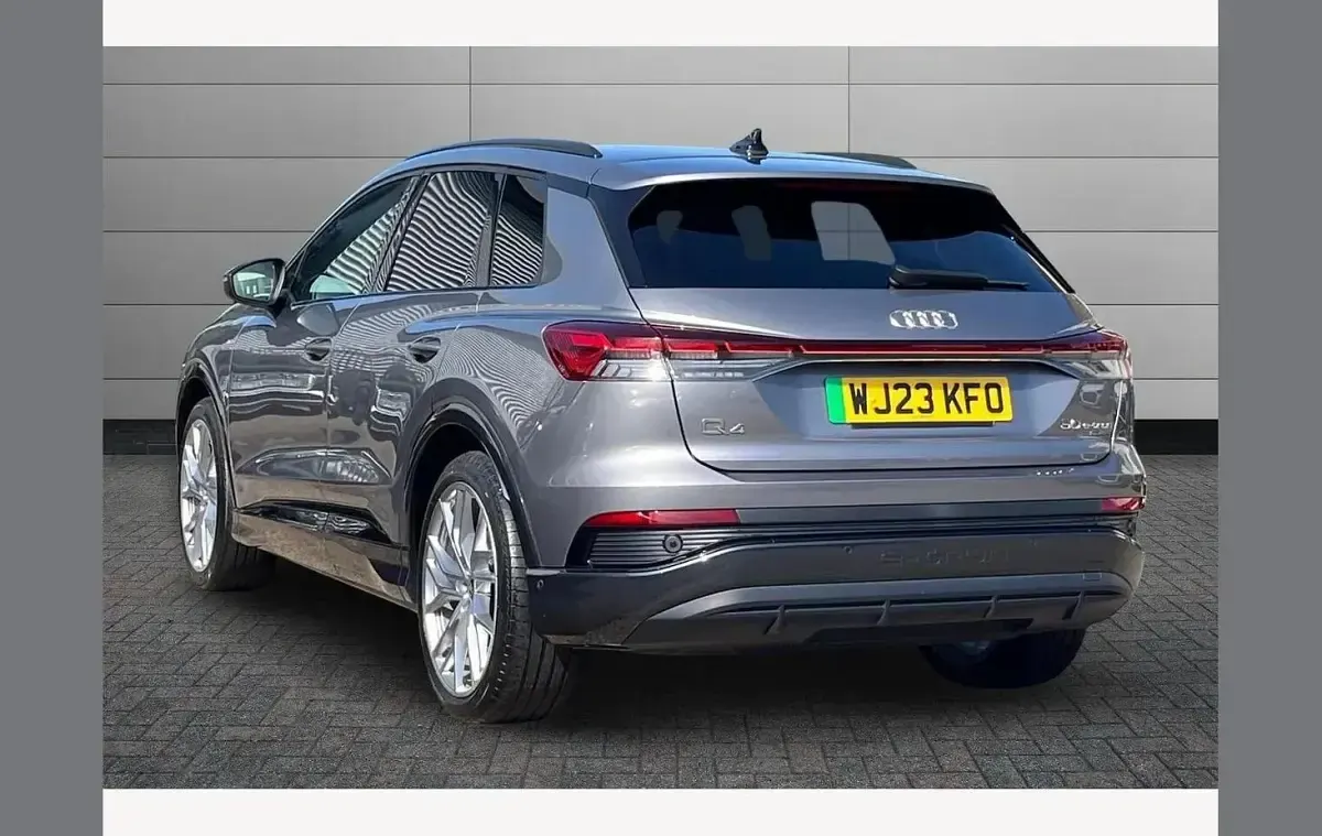 Used Audi Q4 e-tron Advanced 219 kW (299 HP) 2023 Typhoon grey SUV